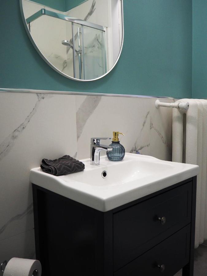 Wawelove Kossak Apt 1 Min To Royal Wawel Castle! Free Parking Apartment Krakow Bagian luar foto