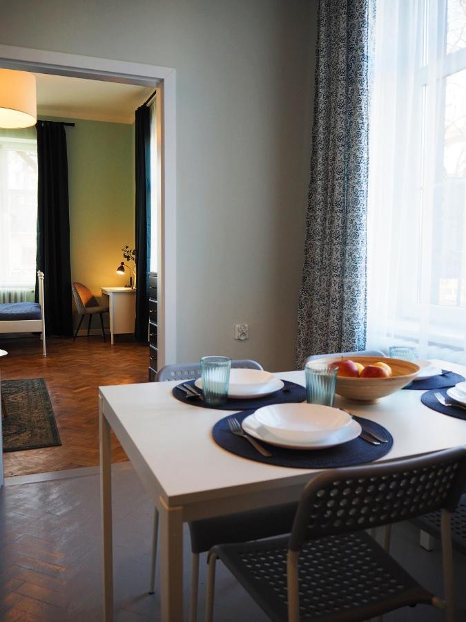 Wawelove Kossak Apt 1 Min To Royal Wawel Castle! Free Parking Apartment Krakow Bagian luar foto